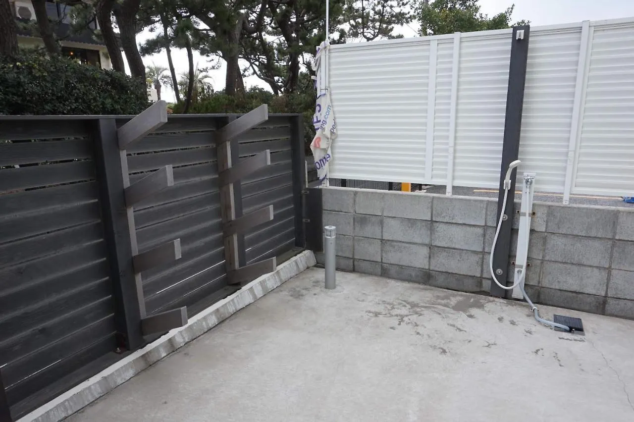 Apartment Bart Inn Kugenuma Resort Fujisawa